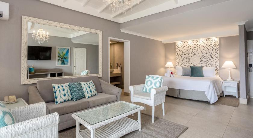 Imagen de Habitación Deluxe con vistas al océano (Deluxe Oceanfront Room) 0