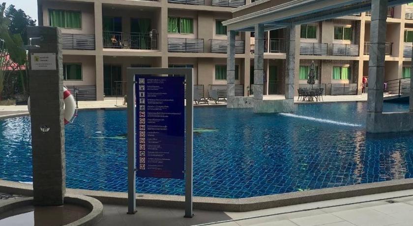 Arcadia Continental Pattaya photo