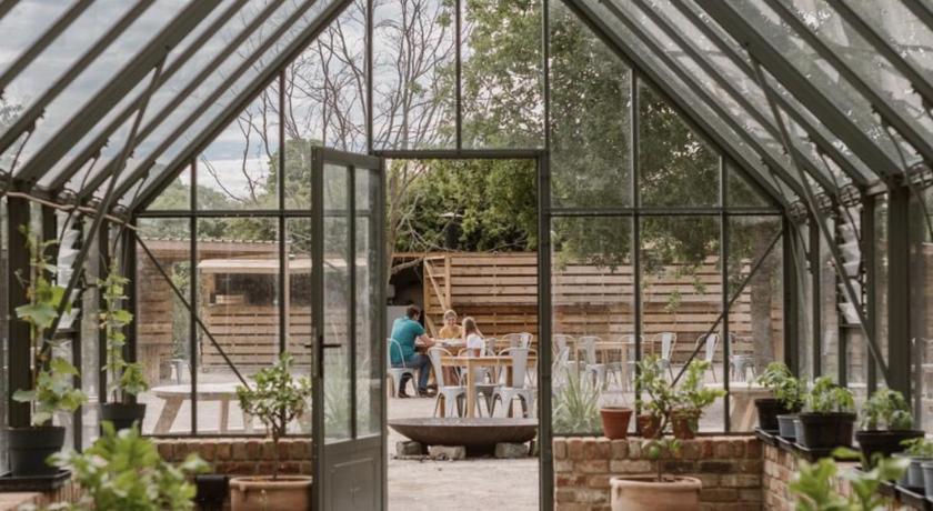 The Quaives - Cottages & Glamping photo