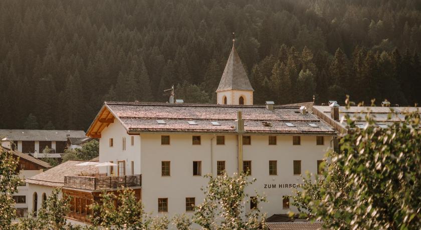 Gasthof Zum Hirschen — Hotel in Senale-San Felice