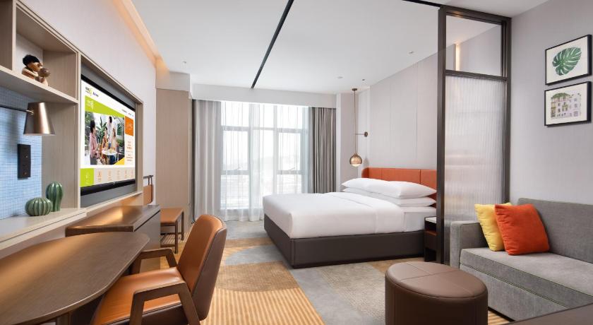 Home2 Suites by Hilton Shenzhen Dalang - image 2