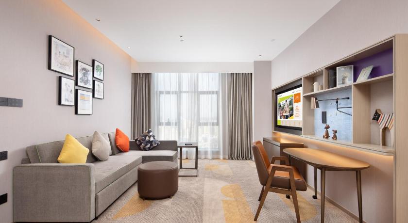 Home2 Suites by Hilton Shenzhen Dalang - image 11