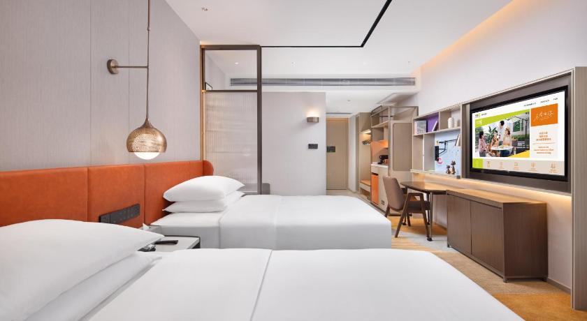 Home2 Suites by Hilton Shenzhen Dalang - image 8