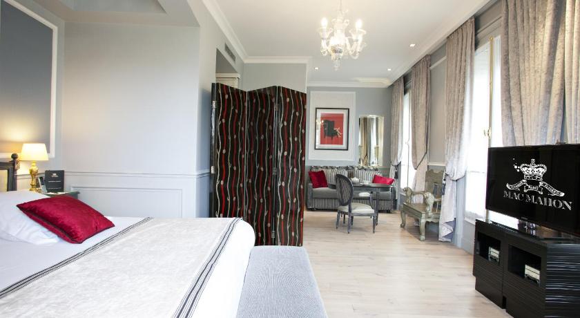 Image of Prestige Suite 11