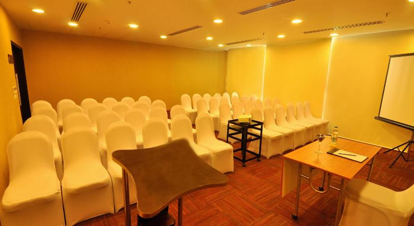 Keys Select Kochi - By Lemon Tree Hotels