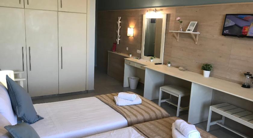 Bayside Hotel Katsaras photo