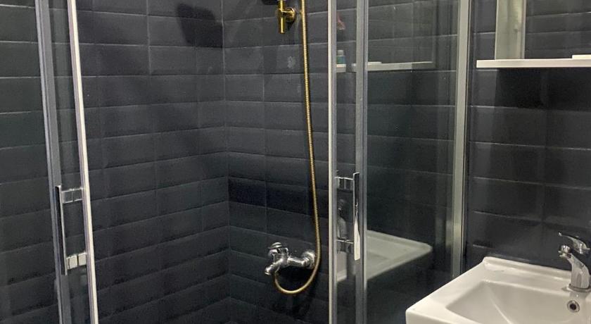 Old Mile Hotel - image 14