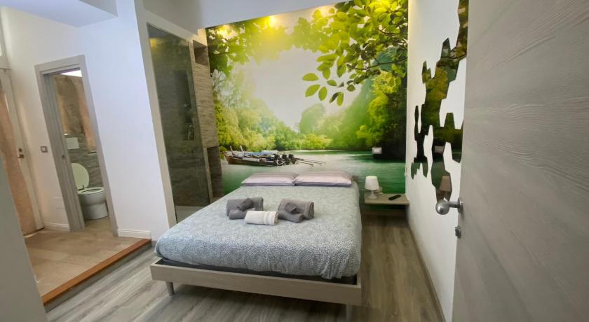 Image of Deluxe Double Room with Balcony 0