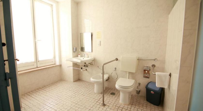 リスボン Residencial Joao XXI 3つ星 ホテル レストラン