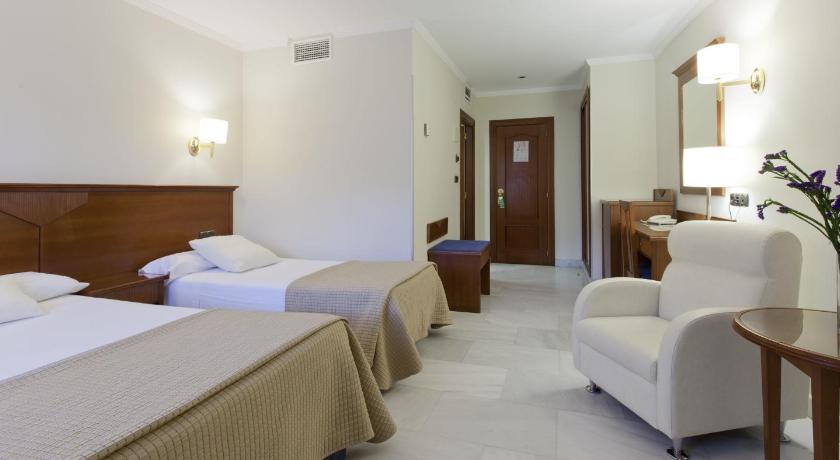 Hotel Alixares