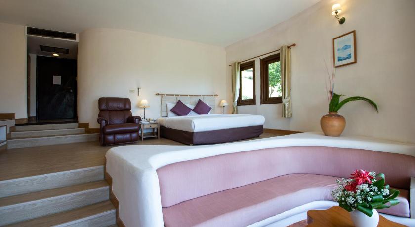 รูปของดีลักซ์ ชาเลต์ ริมเนินเขา พร้อมอ่างอาบน้ำ (Deluxe Hillside Chalet with Bathtub) 6