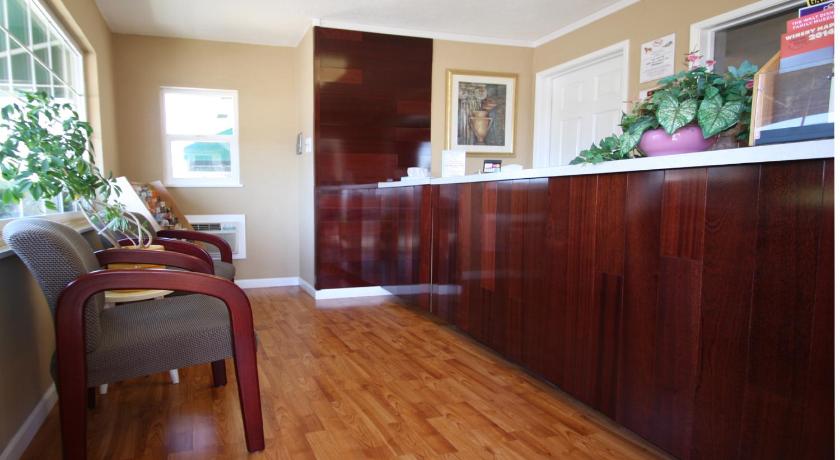 Redwood Inn — Hotel in Santa Rosa (CA)