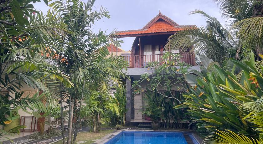 발리 Arjuna Uluwatu Guest House 3성급 호텔 로비