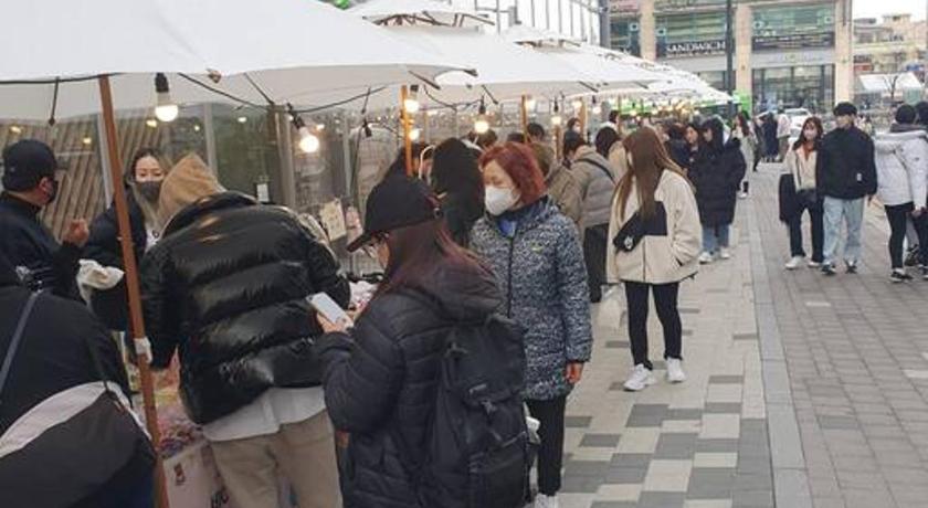 首尔 AREX Hongik Unit 101 3星级 住宿 套房