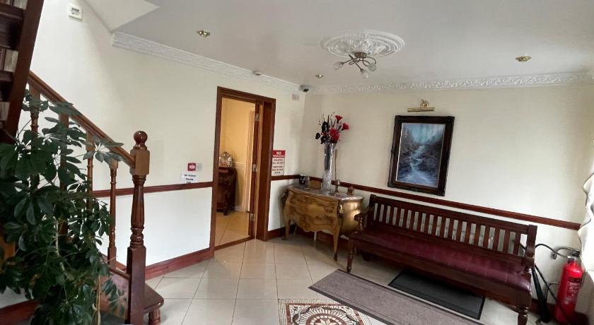 GoldenDawn Guest House photo