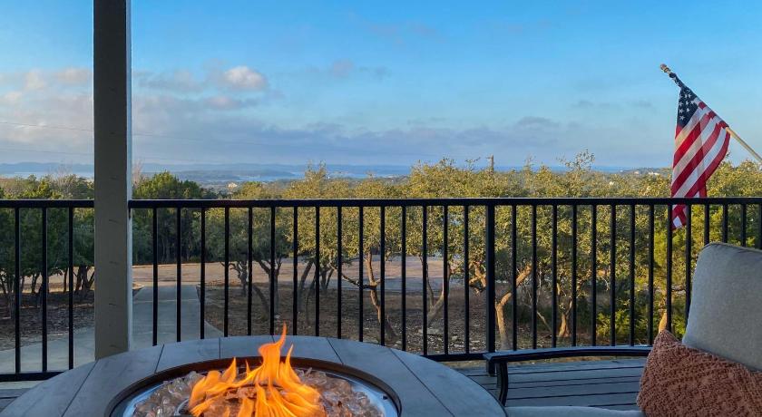 Luxe Canyon Lake Home with Gorgeous Lake Views! photo