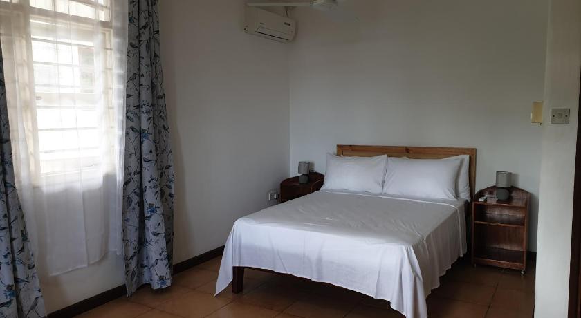 Image of Apartment with Balcony 7