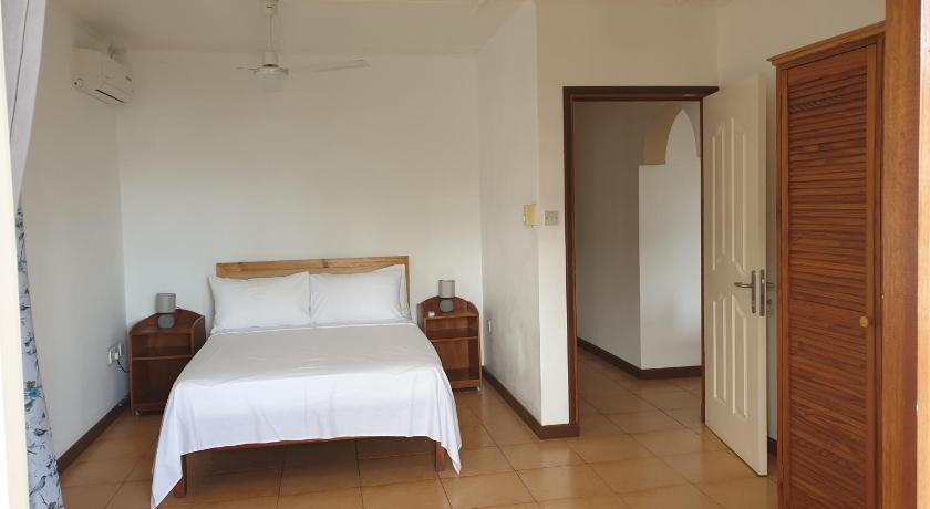 Image of Apartment with Balcony 12