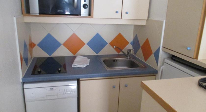 Appartement Promenade des Bains - image 25