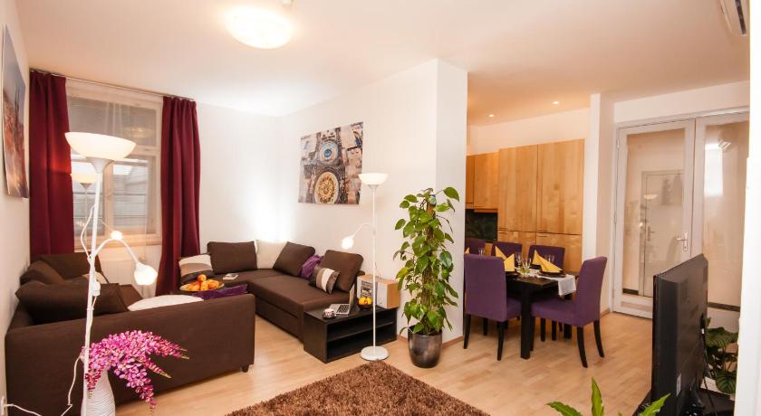 Image of Three-Bedroom Apartment 0