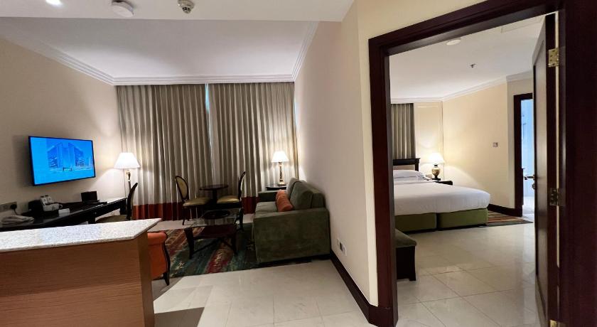 Image of Executive One Bedroom Apartment-King Bed 4