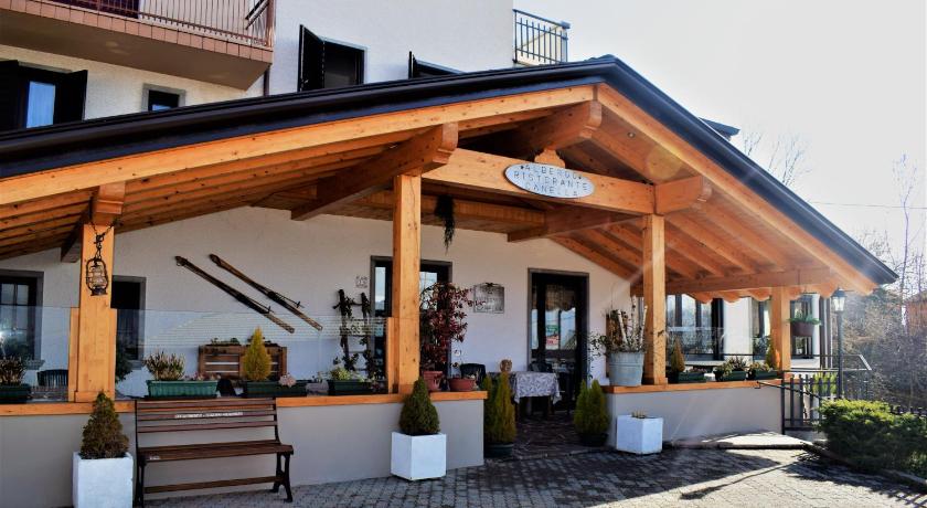 Albergo Canella — Hotel in Fuipiano Valle Imagna