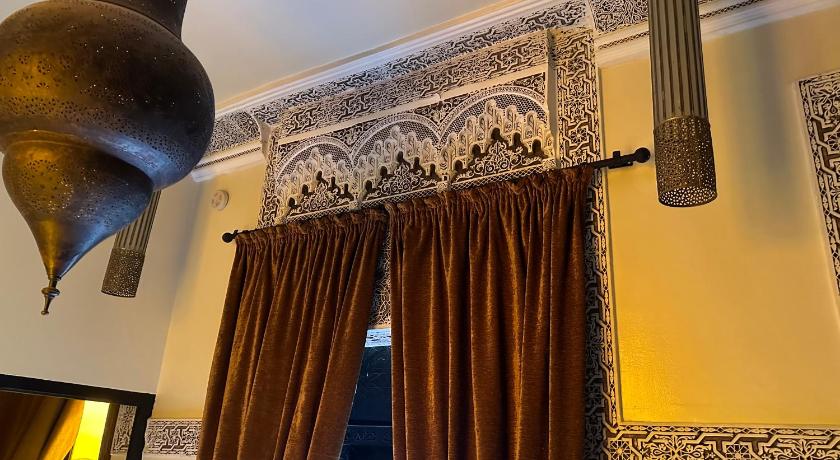 Riad Hugo photo