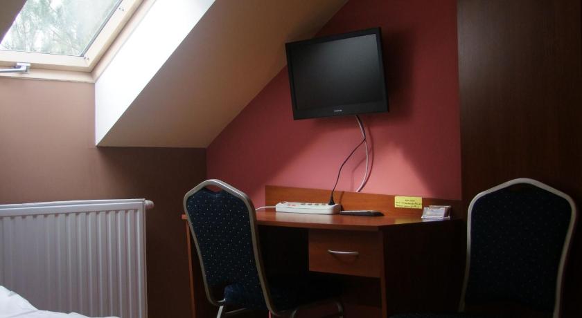 Zdjęcie: Pokój Dwuosobowy z 1 lub 2 łóżkami i łazienką (Double or Twin Room with Bathroom) 14