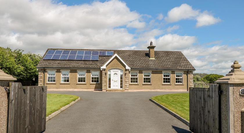 Willow Tree Farm House