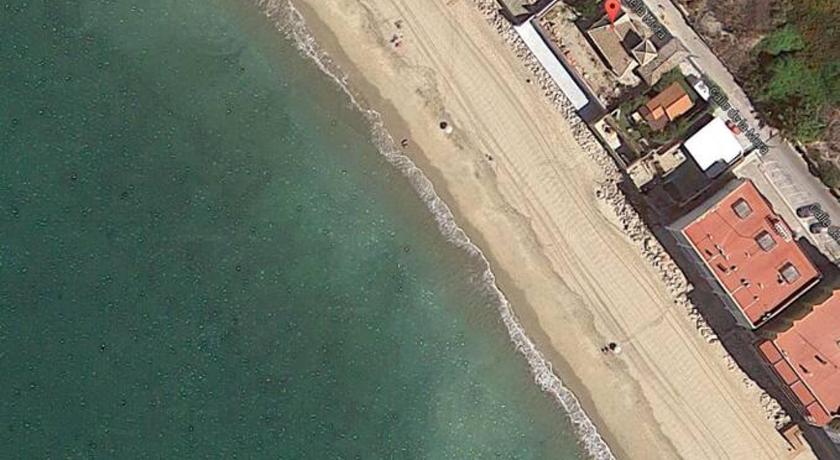 Casa de invitados, a pie de playa, en La Torre Verde