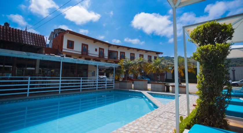 Hotel & Suites Posada Molina photo
