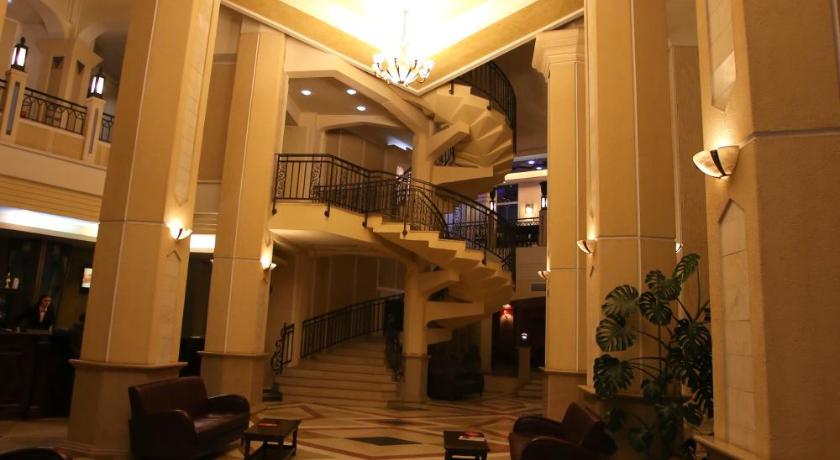 Hotel Mara photo