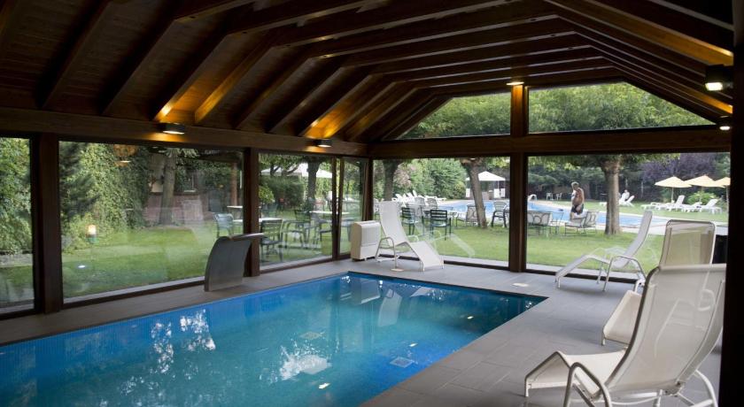 Hotel Restaurant Pessets & SPA