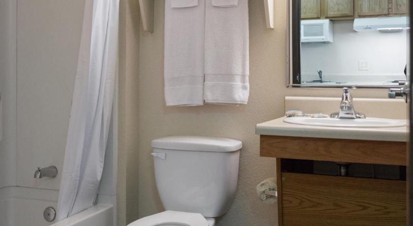 WoodSpring Suites Council Bluffs, an Extended Stay Hotel photo