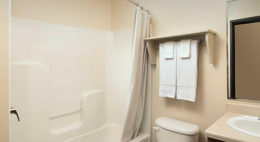 WoodSpring Suites Council Bluffs, an Extended Stay Hotel photo