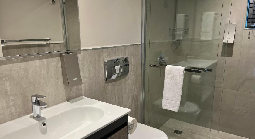 The Cycad Lodge & Chalets photo