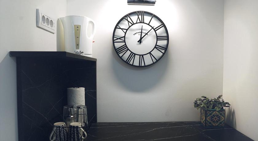 Aster Apartments photo
