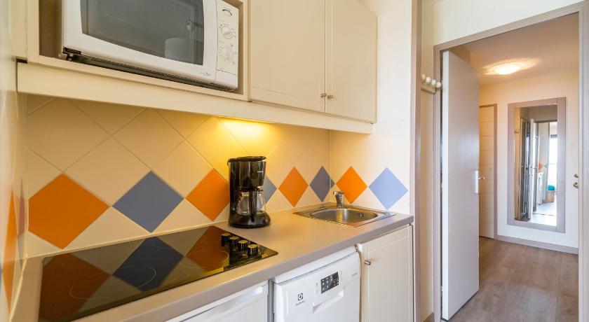 Image of Studio with Sleeping Alcove and Terrace or Balcony (5 People) - Sea View 7