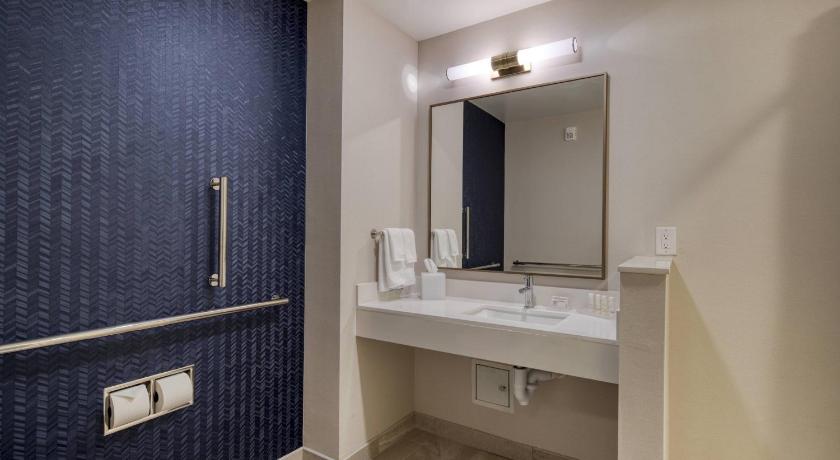 Fairfield Inn  Suites Charlotte Belmont photo