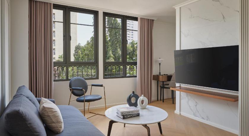 バンコク The Alberti Hotel - Sukhumvit 31 5つ星 ホテル レストラン