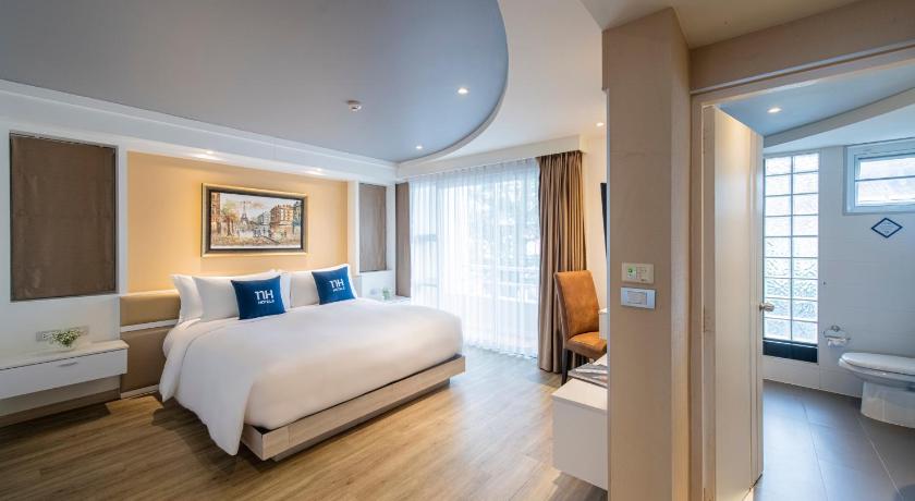 Image of Marina Suite 0