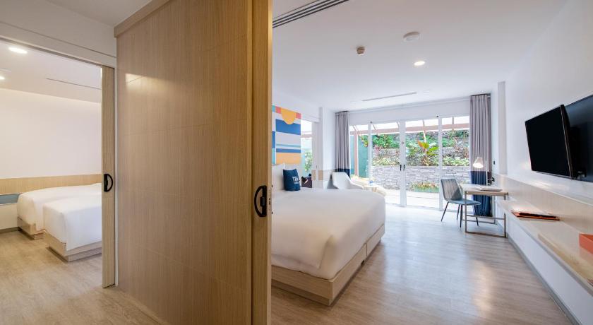 Image of Family Two Bedroom Suite 9