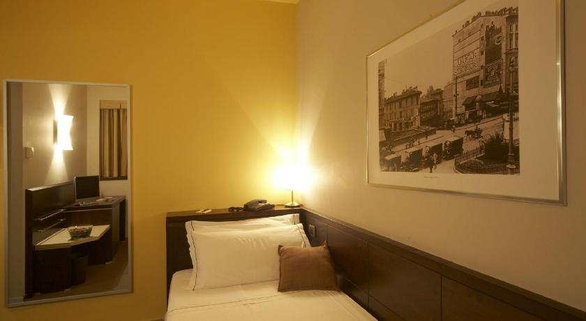 Hotel Montini Linate Airport