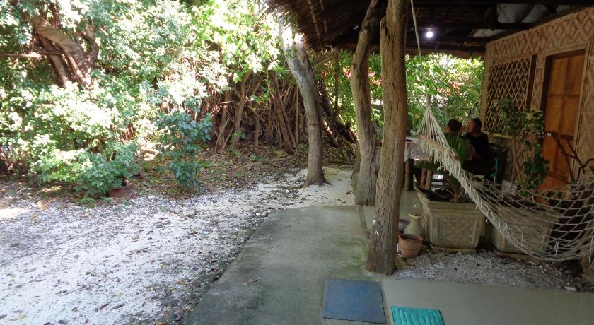 Image of Resort View Room without Air Conditioning 7