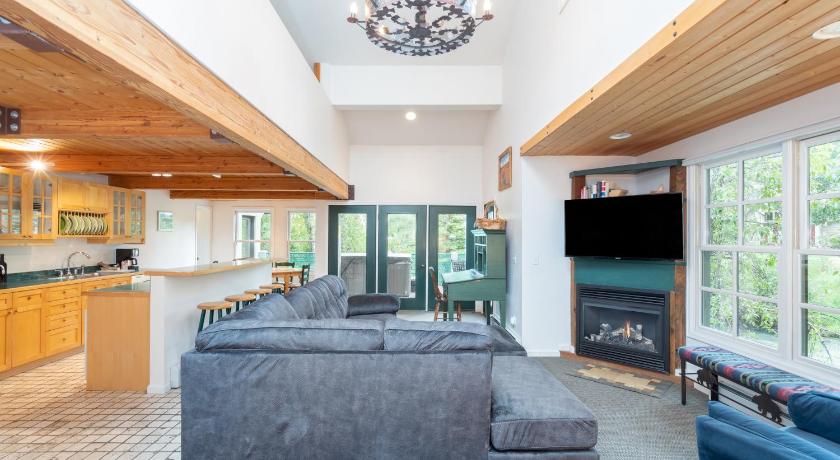 テルライド (CO) Mountainside Inn by Telluride Alpine Lodging 2つ星 宿泊施設 外観