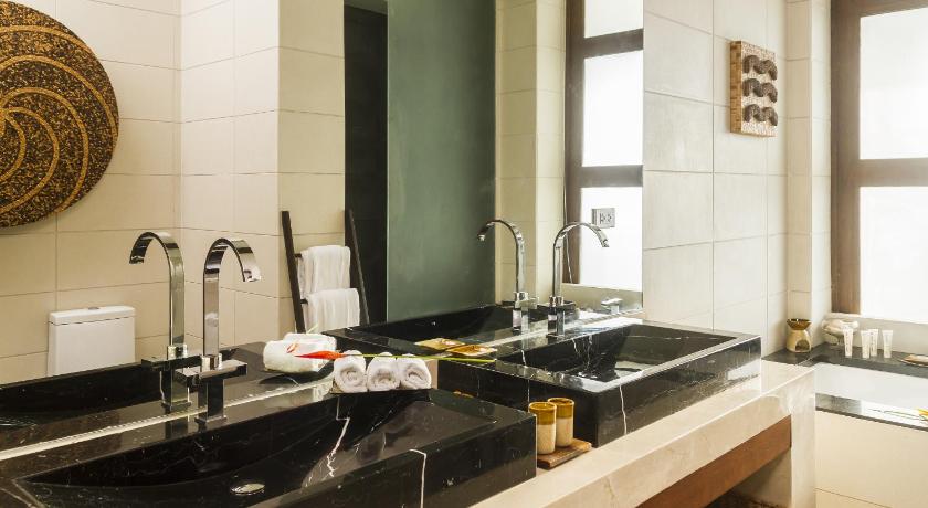 Image of Suite 2