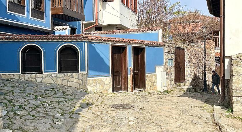 Old Town Stylish Flat in Center Plovdiv - image 14