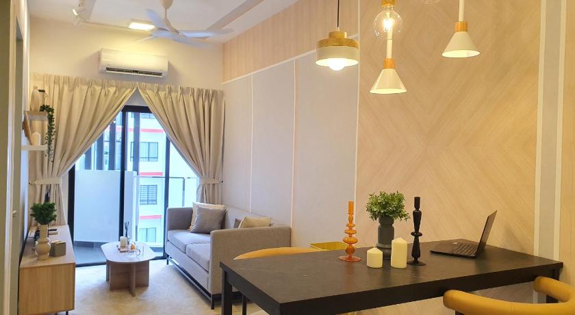 Cozy 2 bedrooms 4 pax Menjalara Near Desa Park City photo
