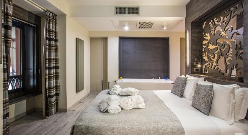 Image of Superior Double or Twin Room 5