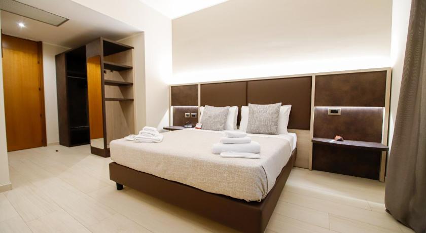 Image of Junior Suite 0